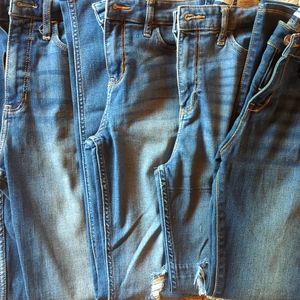 Hollister Girls or small women jeans 4 pairs